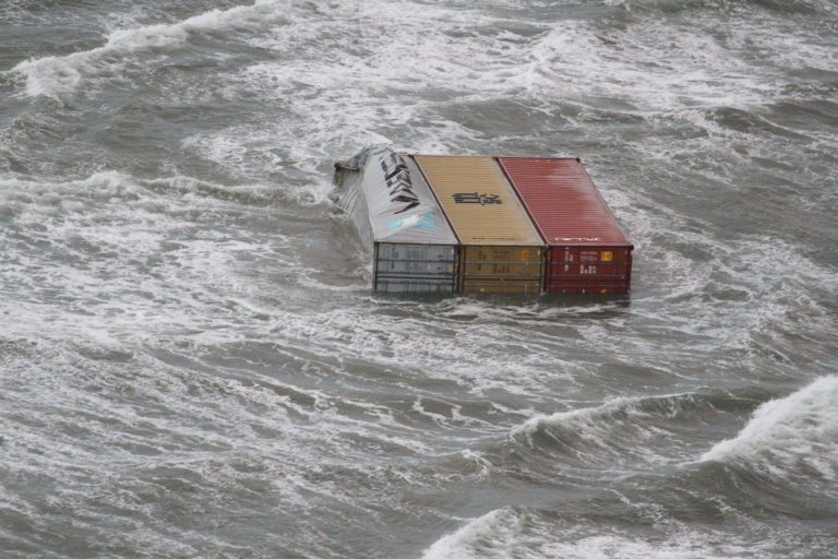 WSC report shows spike in containers lost at sea